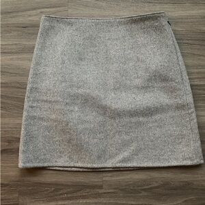 Club Monaco Wool Gray Mini Skirt Size 2